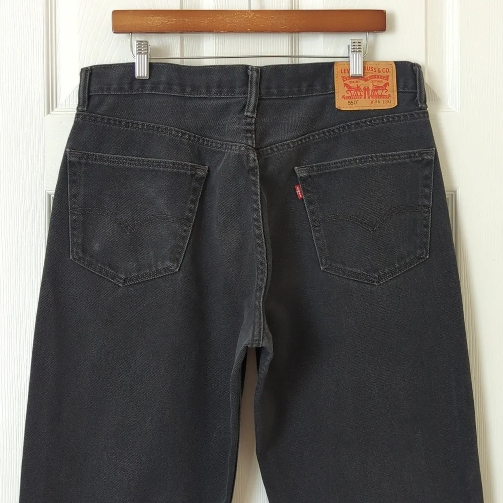 Levi's 550 Classic Rigid Relaxed Fit Straight Leg Raw Hem Jeans Black 36 x 30